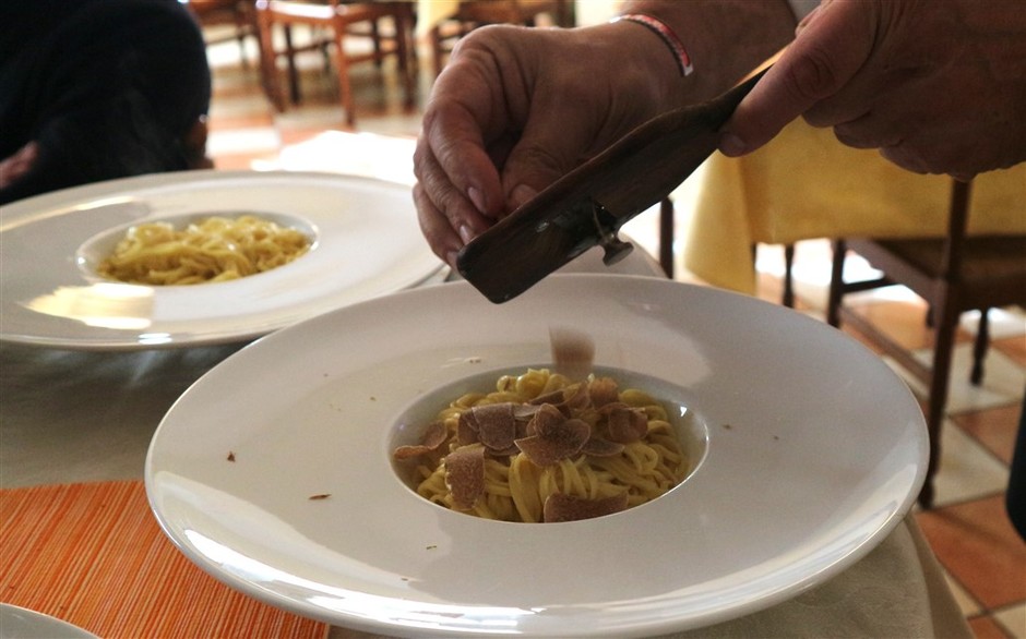 Ristorante Vallerana di Alice Bel Colle (AL): un’esperienza tra tradizione e buon cibo, dagli antipasti ai dolci della casa con i sapori del Monferrato