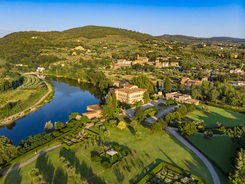 La Toscana: un'esperienza enologica tra storia e sapori indimenticabili, da non perdere a Villa La Massa