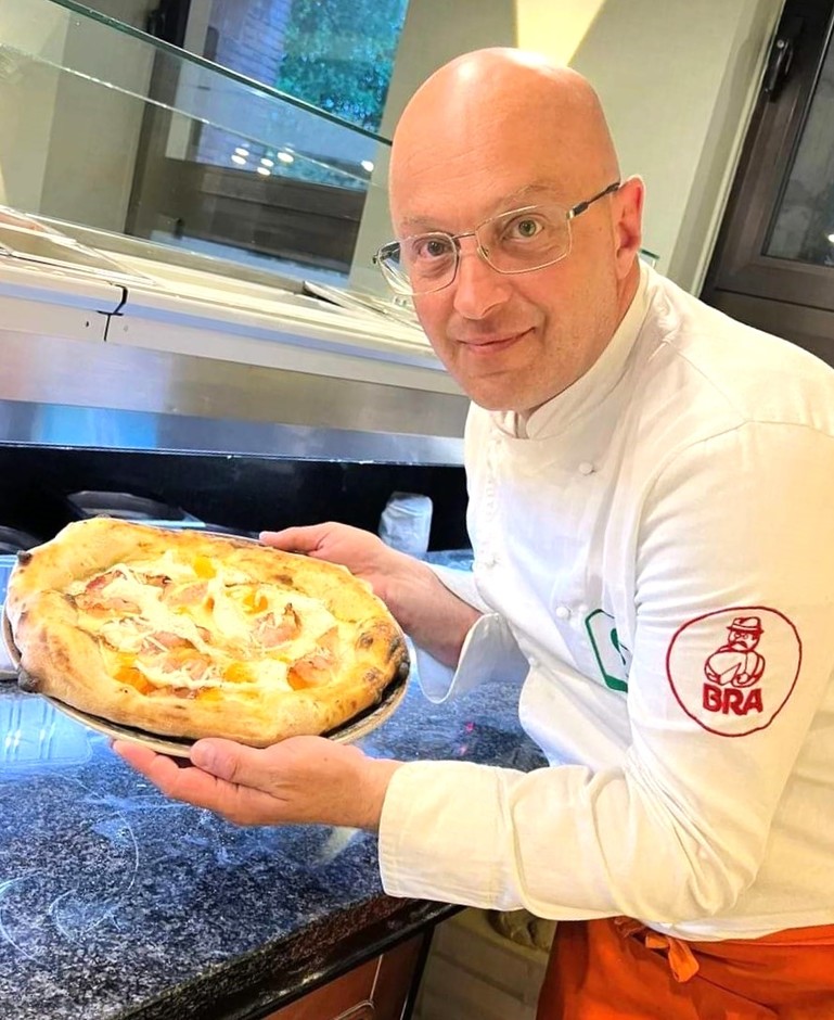 &quot;L'Arte della Pizza” di Castano Primo: una serata di bontà e creatività con ingredienti liguri di altissima qualità firmate dallo chef delle star.