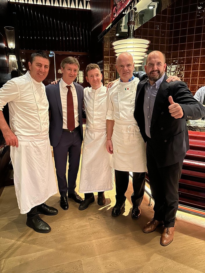 Enrico Derflingher e Massimo Pasquarelli chef Euro Toques hanno celebrato i sapori del Made in Italy e l’esclusività della cucina italiana.