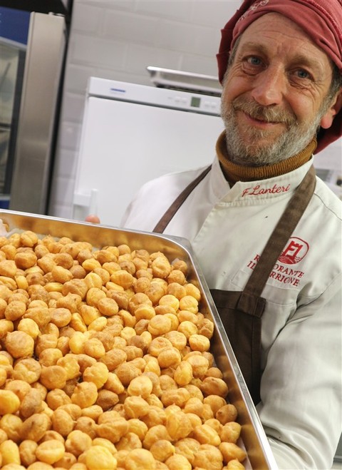 Pigna: successo per la prima serata dedicata al Bue Grasso dello chef Federico Lanteri con lo storytelling del giornalista Claudio Porchia (Foto)