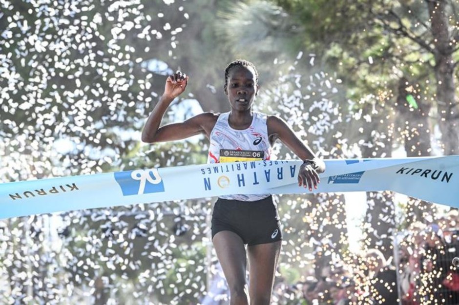 Domani si disputa la sedicesima edizione della Marathon des Alpes Maritimes da Nizza a Cannes (Foto)