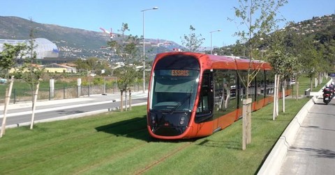 Nizza, modificati i percorsi delle linee 2 e 3 del tram adesso Stadio e Ikea raggiungibili direttamente dal centro