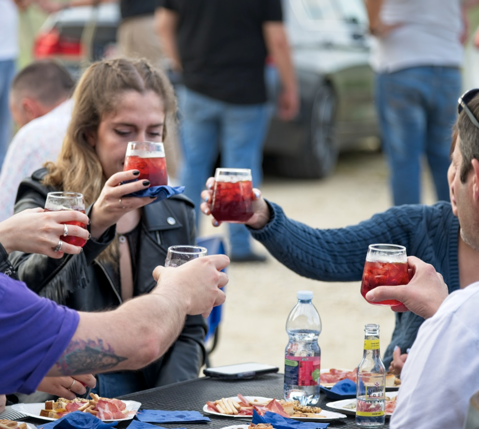 Cantine Sant'Agata: per il “Vermouth d’autore” arriva la musica live di Indieflash