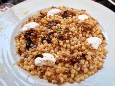 Albissola - La Pignatta Rossa Artrattoria: tutto esaurito per la serata dedicata alla Sardegna del 28 gennaio