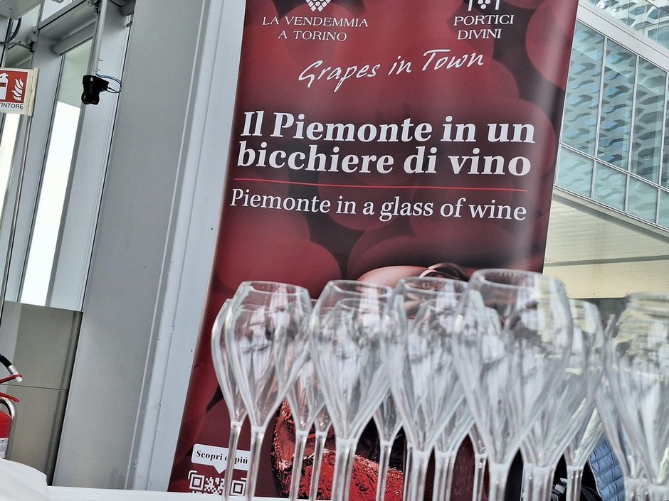 Due appuntamenti per un'unica passione, il vino: tutto pronto per &quot;La Vendemmia a Torino–Grapes in Town&quot; e &quot;Portici Divini&quot; [FOTO]