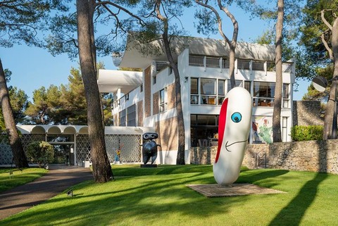 Saint Paul de Vence: i giardini Fondation Maeght, imperdibili in ogni stagione (Video e Foto)